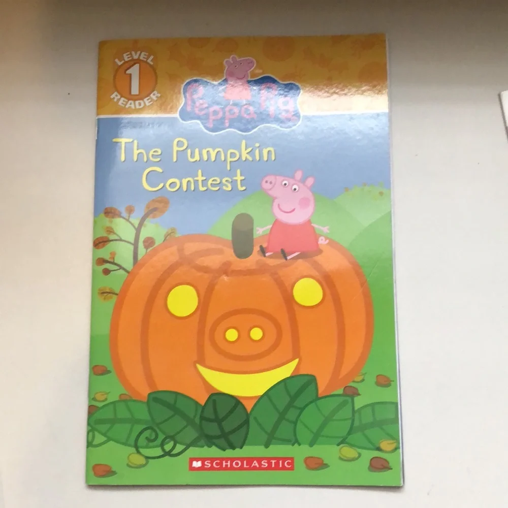 Set Of 9 Scholastic Beginners Reading Paperback Booklets